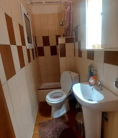 μatine דירה סלוניקי